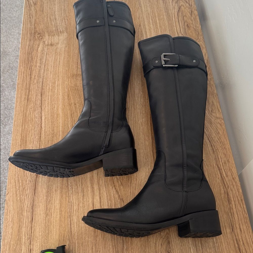 COLE HAAN Black Leather Knee-High Riding Boots Sleek Minimalist Casual Size 5.5 - Picture 4 of 12